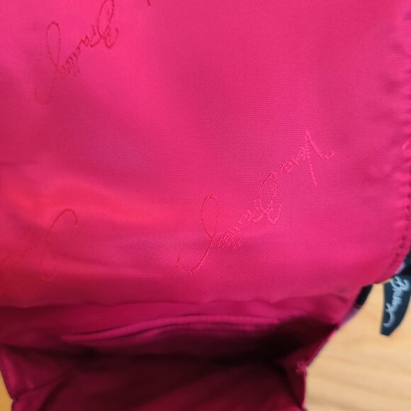 Vera Bradley Crossbody Bag In Cotton, Navy Floral, NWOT - Picture 7 of 11